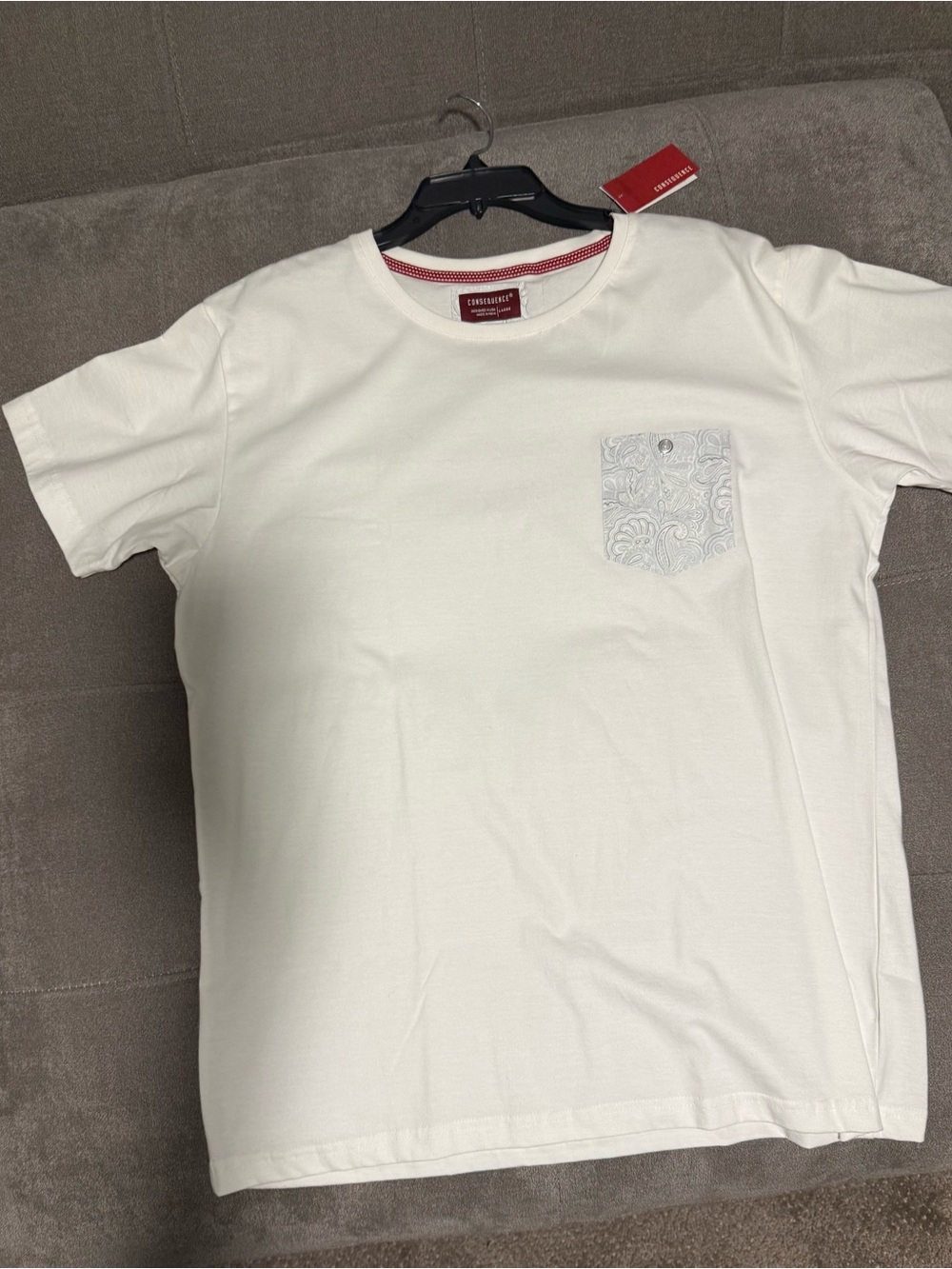Consequence Men's L White Solid Crew Neck Short Sleeve Pocket T-Shirt